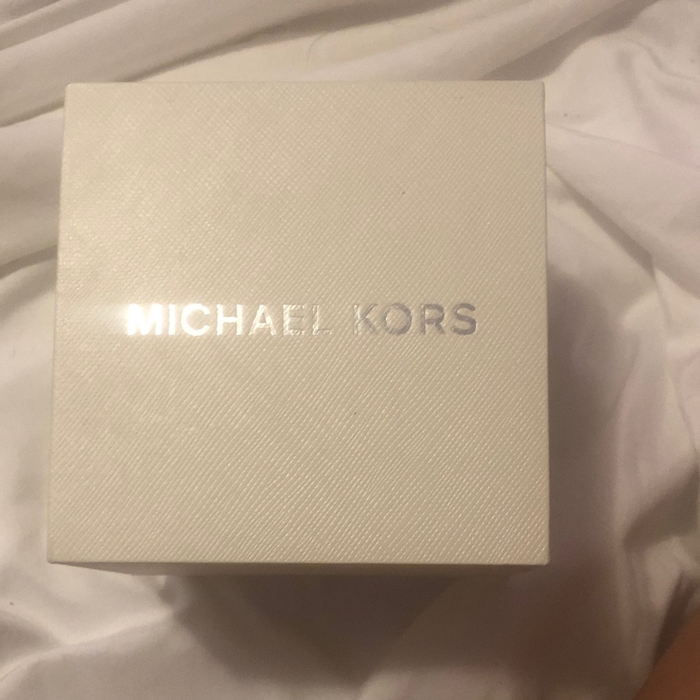 Michael Kors Ivory Gift Box
